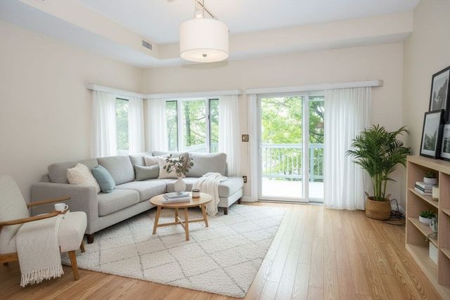 84 Ridge Rd 84, Revere, MA 02151