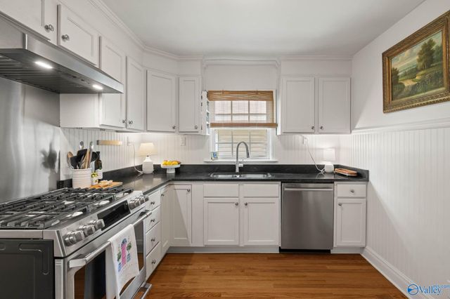 1306 Clinton Avenue E, Huntsville, AL 35801