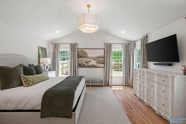 1306 Clinton Avenue E, Huntsville, AL 35801