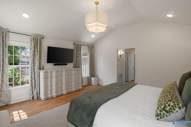 1306 Clinton Avenue E, Huntsville, AL 35801