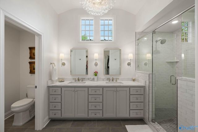 1306 Clinton Avenue E, Huntsville, AL 35801