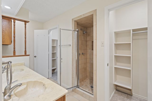 1610 Steenson Drive, Carrollton, TX 75007