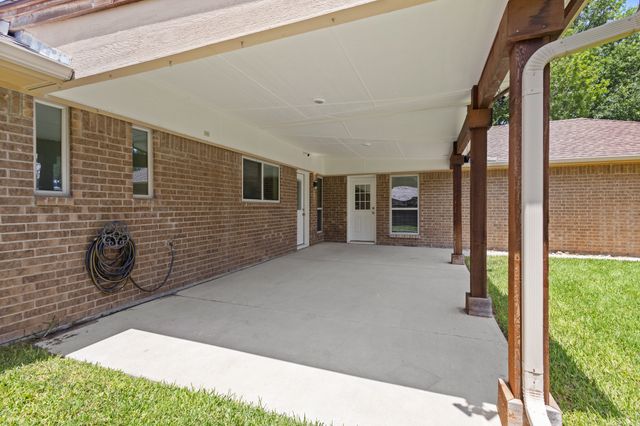 1610 Steenson Drive, Carrollton, TX 75007