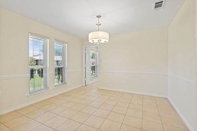1610 Steenson Drive, Carrollton, TX 75007