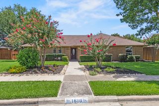 1610 Steenson Drive, Carrollton, TX 75007