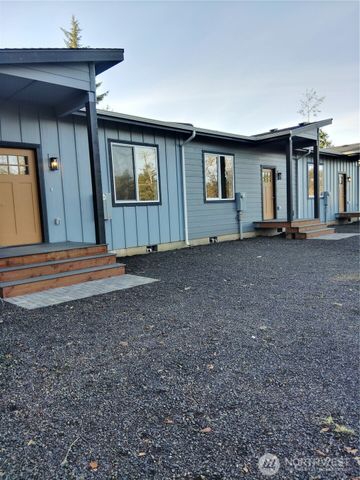 659 -B Sunset Avenue NE, Ocean Shores, WA 98569