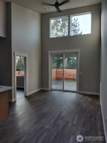 659 -B Sunset Avenue NE, Ocean Shores, WA 98569