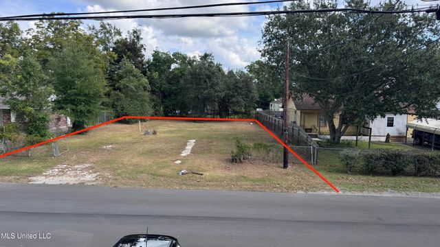 1424 Jo Ellen Circle, Gulfport, MS 39501