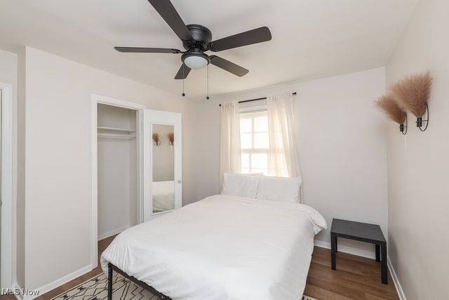 8018 Pinegrove Avenue, Parma, OH 44129