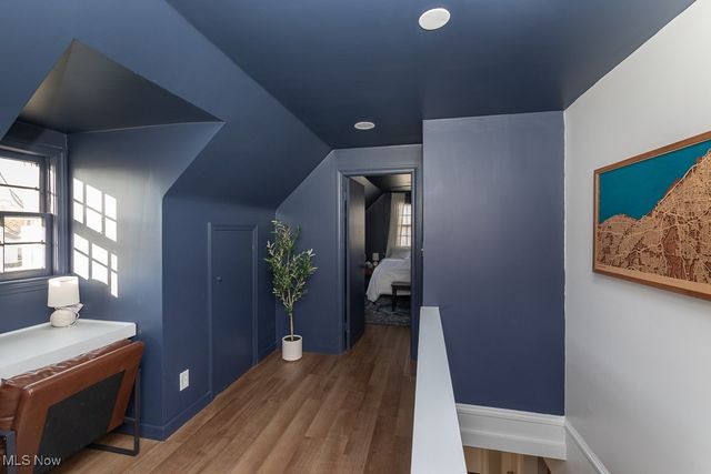 8018 Pinegrove Avenue, Parma, OH 44129