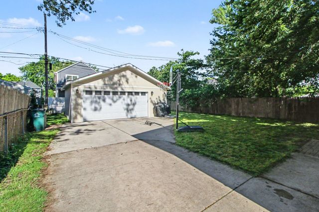 3971 Thomas Avenue, Berkley, MI 48072