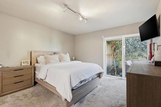 280 Crestview Drive, Watsonville, CA 95076