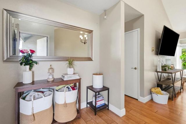 280 Crestview Drive, Watsonville, CA 95076