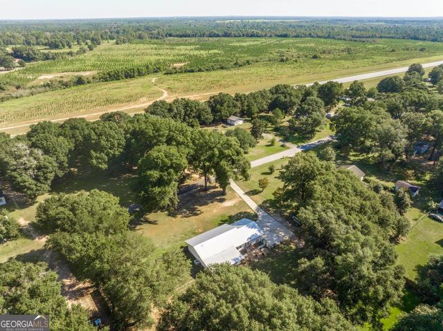 61 Airport Subdivision Road, Hawkinsville, GA 31036