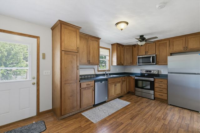 614 6TH Street, Colona, IL 61241