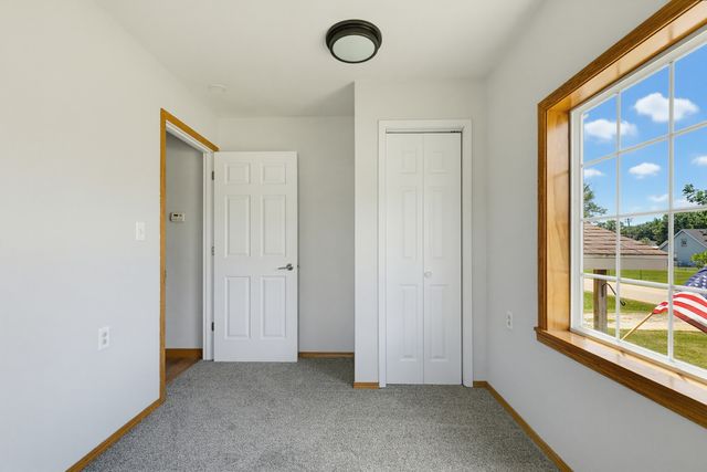 614 6TH Street, Colona, IL 61241