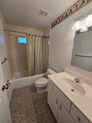 3930 NE 8TH STREET, Ocala, FL 34470