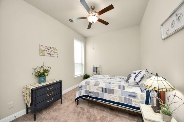 2215 Keystone Ridge Lane, Richmond, TX 77469