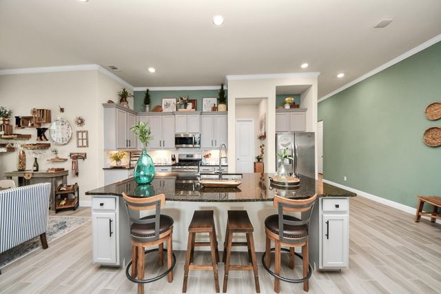 2215 Keystone Ridge Lane, Richmond, TX 77469