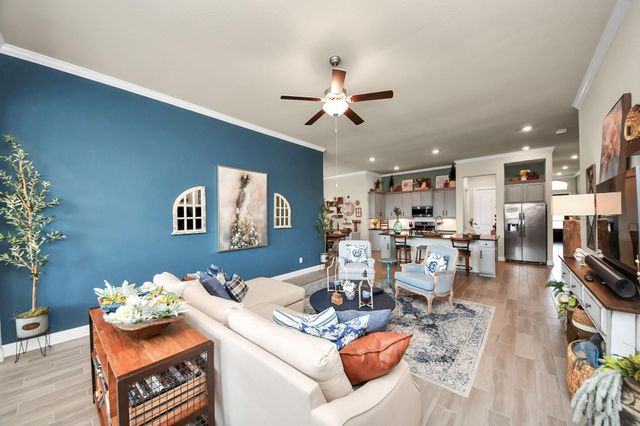 2215 Keystone Ridge Lane, Richmond, TX 77469