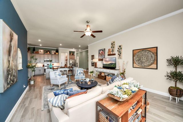 2215 Keystone Ridge Lane, Richmond, TX 77469