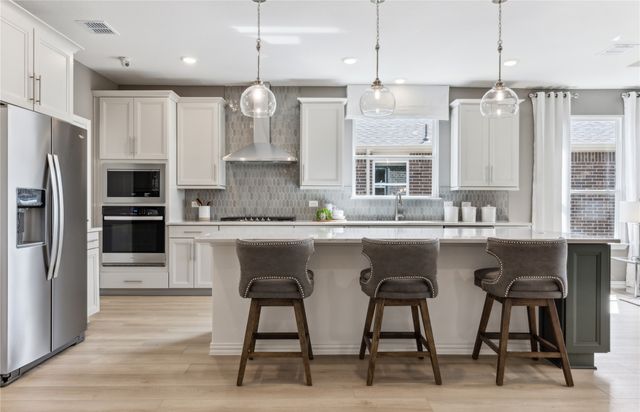 9808 Gentle Brook Drive, Mckinney, TX 75071