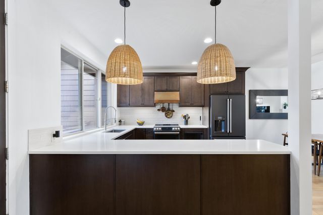 1281 Highland View Loop, Redmond, OR 97756