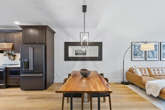 1281 Highland View Loop, Redmond, OR 97756