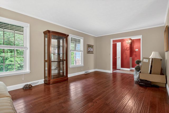 1250 Charles St, Cookeville, TN 38506