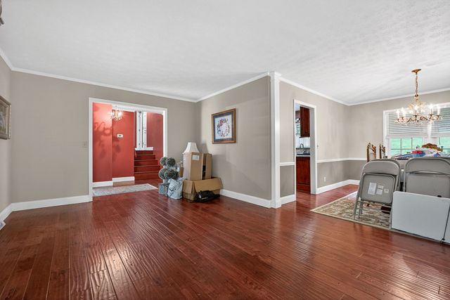 1250 Charles St, Cookeville, TN 38506