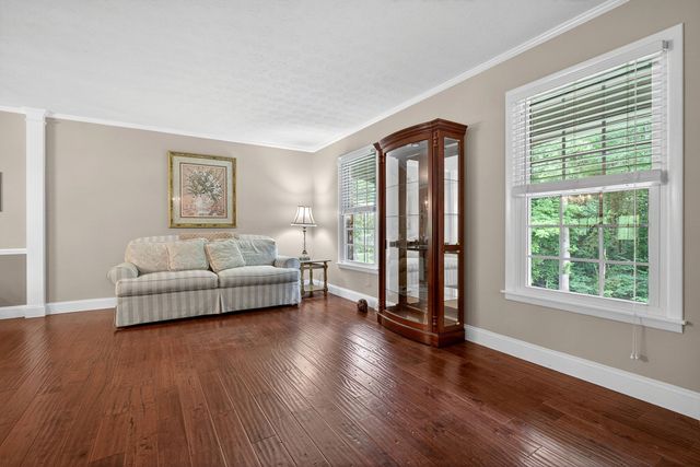 1250 Charles St, Cookeville, TN 38506