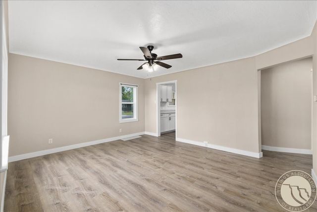 12 Macarthur Avenue, Billings, MT 59101
