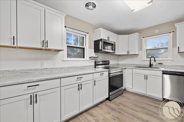 12 Macarthur Avenue, Billings, MT 59101