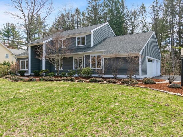 130 Deer Run Drive, Shelburne, VT 05482