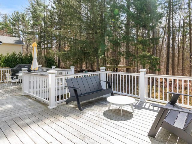 130 Deer Run Drive, Shelburne, VT 05482