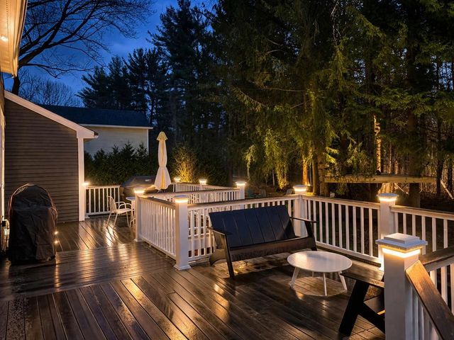 130 Deer Run Drive, Shelburne, VT 05482