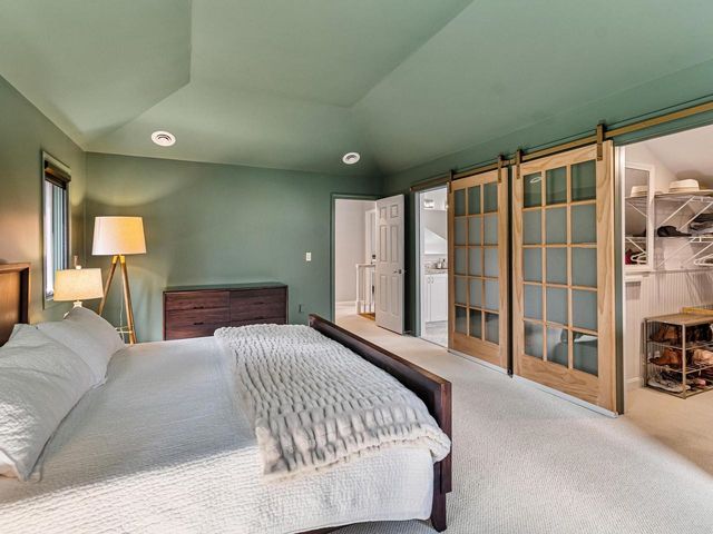 130 Deer Run Drive, Shelburne, VT 05482