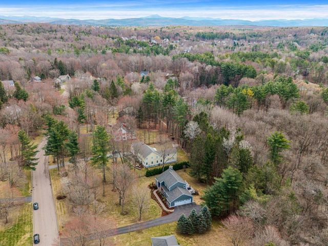 130 Deer Run Drive, Shelburne, VT 05482