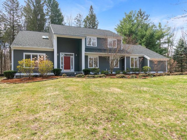 130 Deer Run Drive, Shelburne, VT 05482