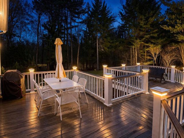 130 Deer Run Drive, Shelburne, VT 05482