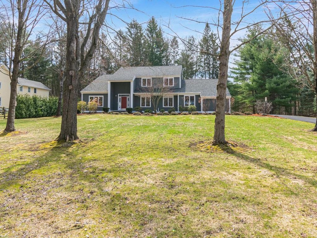 130 Deer Run Drive, Shelburne, VT 05482