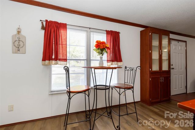 1362 Poplar Glen Drive, Kannapolis, NC 28083