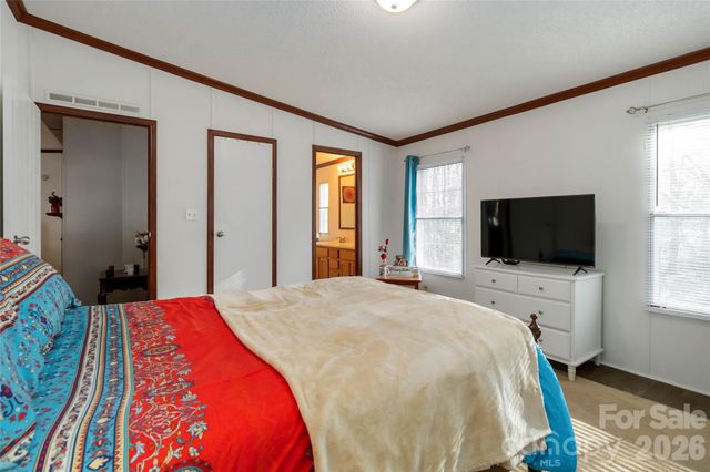 1362 Poplar Glen Drive, Kannapolis, NC 28083