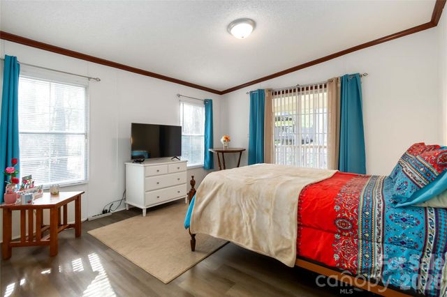 1362 Poplar Glen Drive, Kannapolis, NC 28083