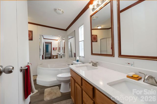 1362 Poplar Glen Drive, Kannapolis, NC 28083