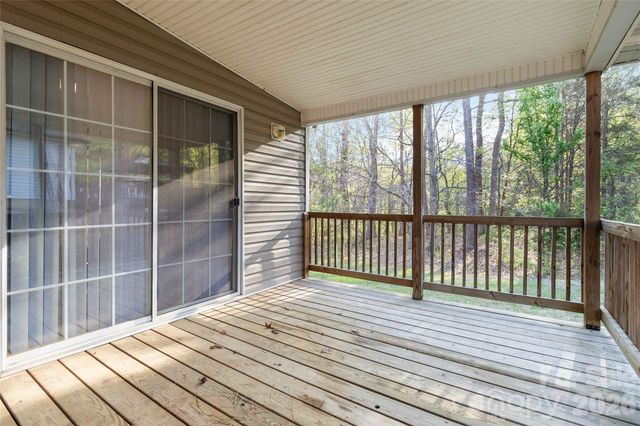 1362 Poplar Glen Drive, Kannapolis, NC 28083