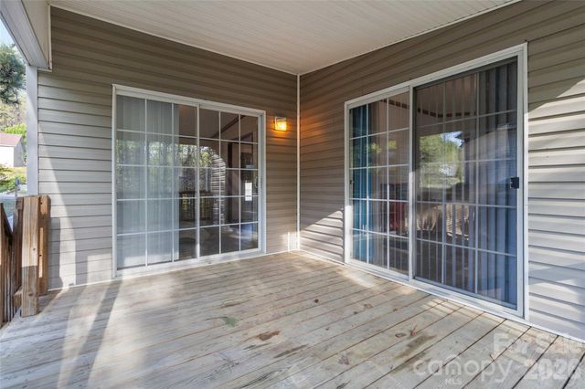 1362 Poplar Glen Drive, Kannapolis, NC 28083