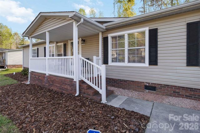 1362 Poplar Glen Drive, Kannapolis, NC 28083