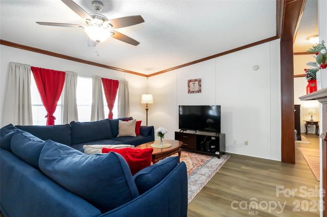 1362 Poplar Glen Drive, Kannapolis, NC 28083