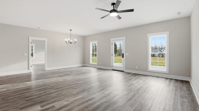 4140 Riley Creek Rd, Normandy, TN 37360